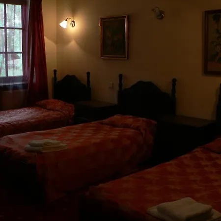 게스트하우스 Kanu Club - Osrodek Wypoczynkowy 4*