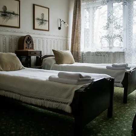 게스트하우스 Kanu Club - Osrodek Wypoczynkowy 4*