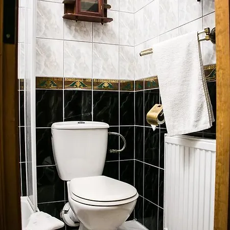 Kanu Club - Osrodek Wypoczynkowy Konukevi 4*