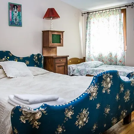 게스트하우스 Kanu Club - Osrodek Wypoczynkowy Nowy Zyzdroj